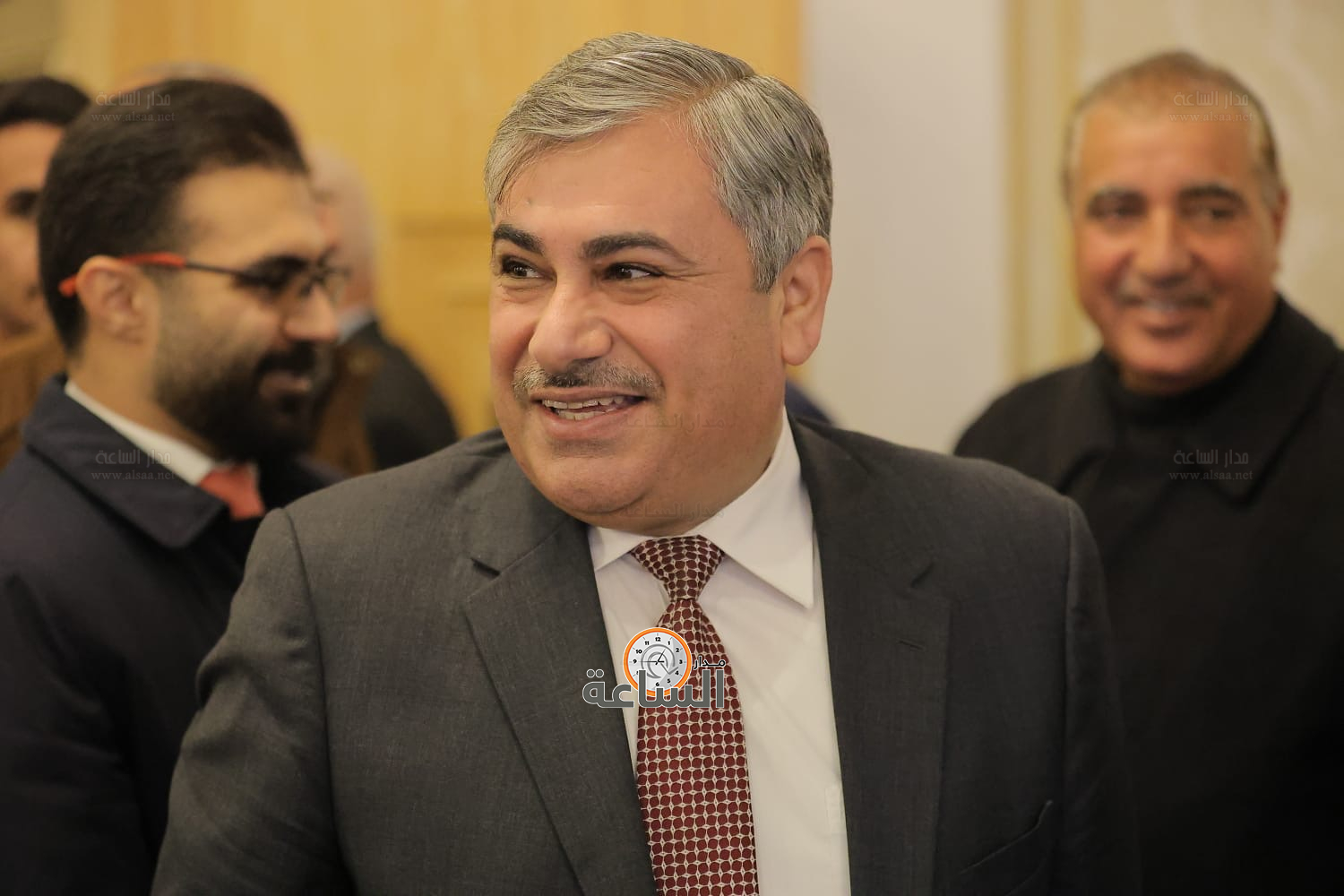 Madar Al-Saa Images 0.6155340049922827