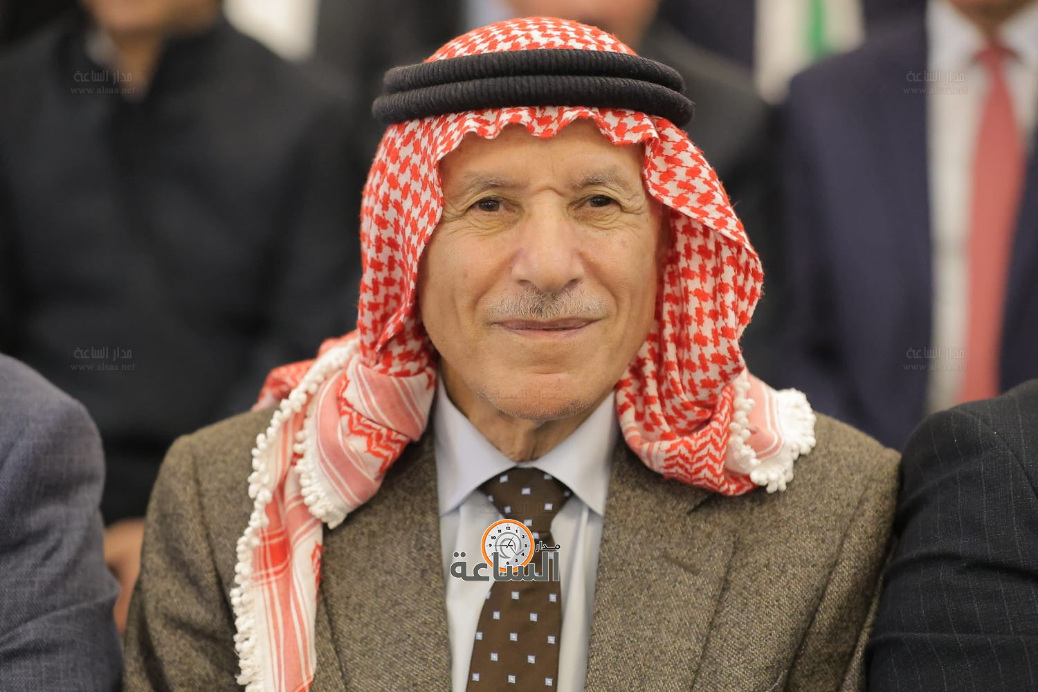 Madar Al-Saa Images 0.9339892648310248