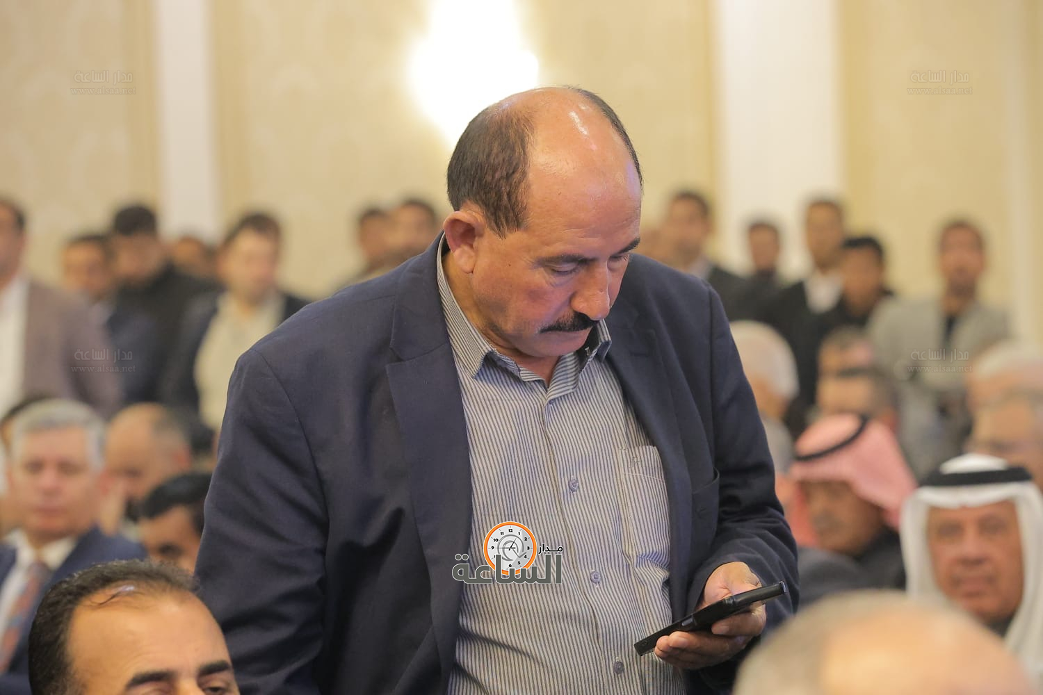 Madar Al-Saa Images 0.42103399739838065