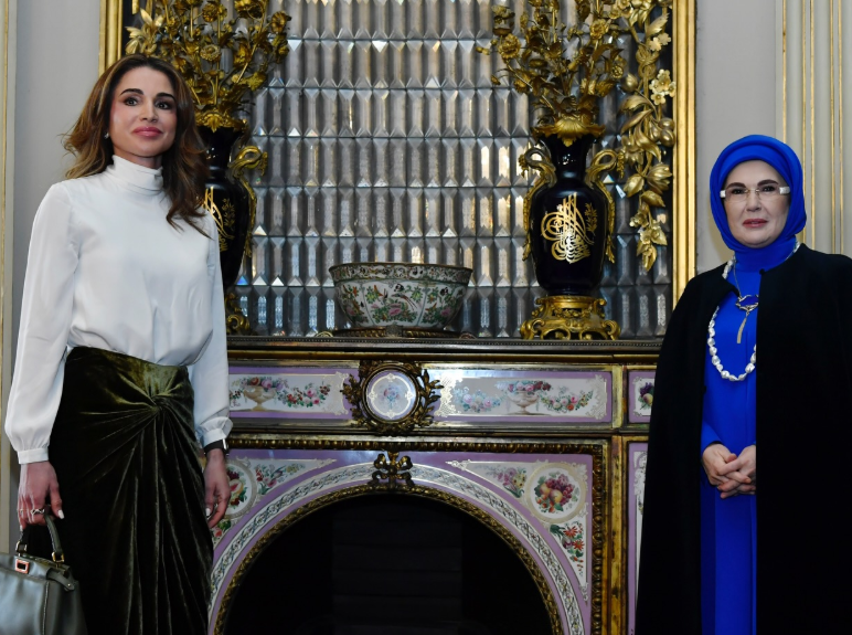 Madar Al-Saa Images 0.9062076232918402