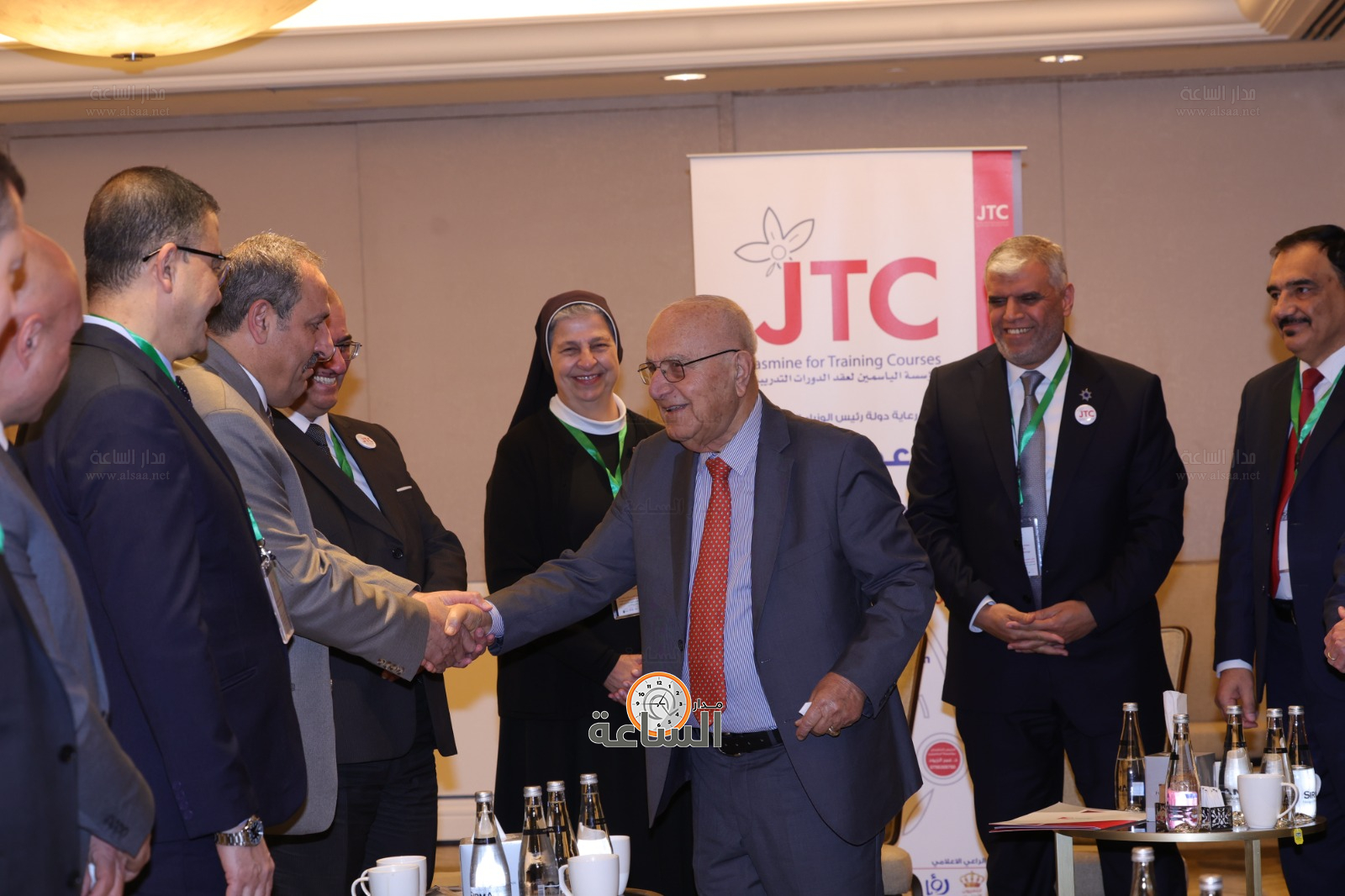 Madar Al-Saa Images 0.19670032948207072