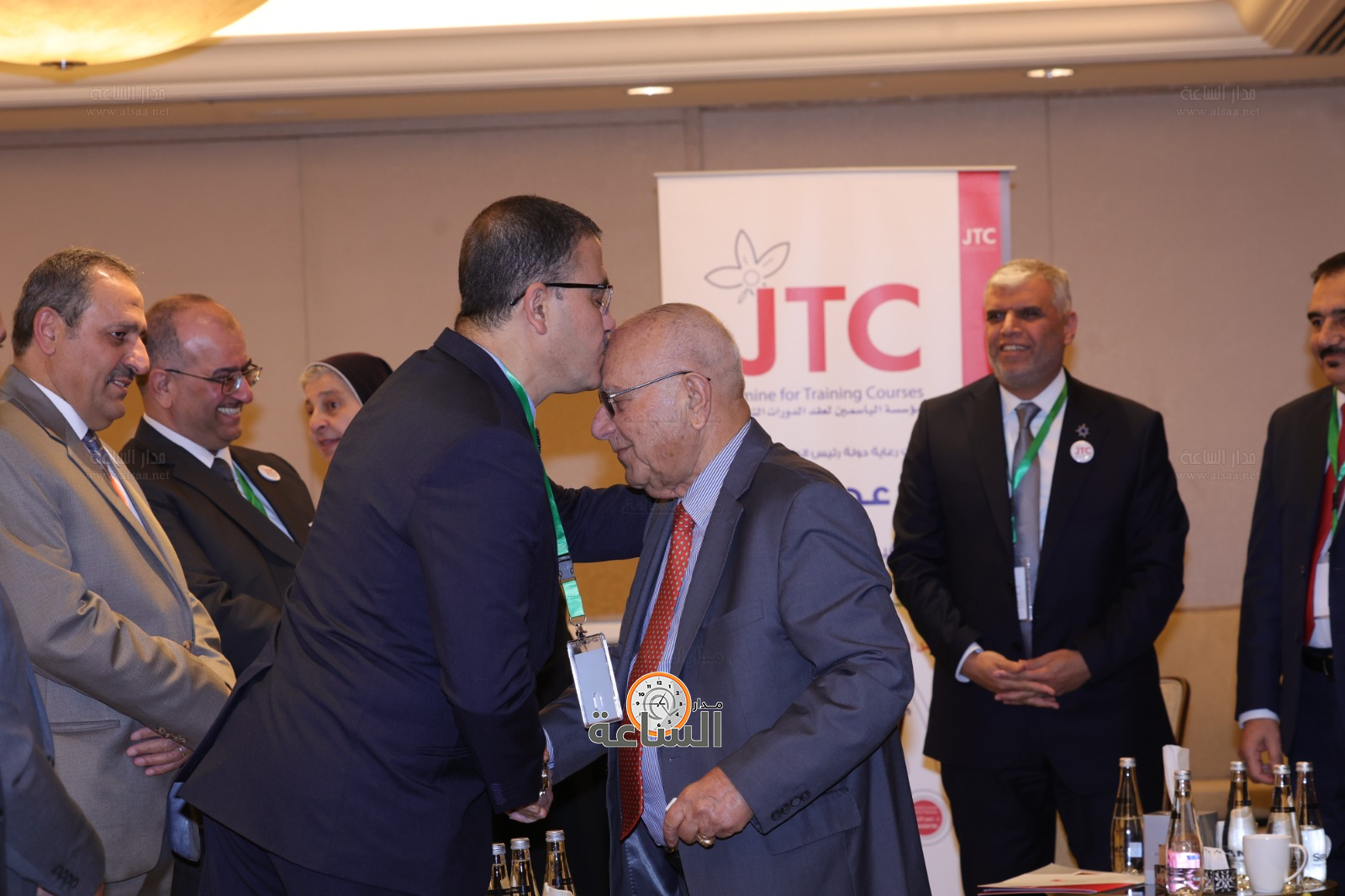 Madar Al-Saa Images 0.9969372440600787