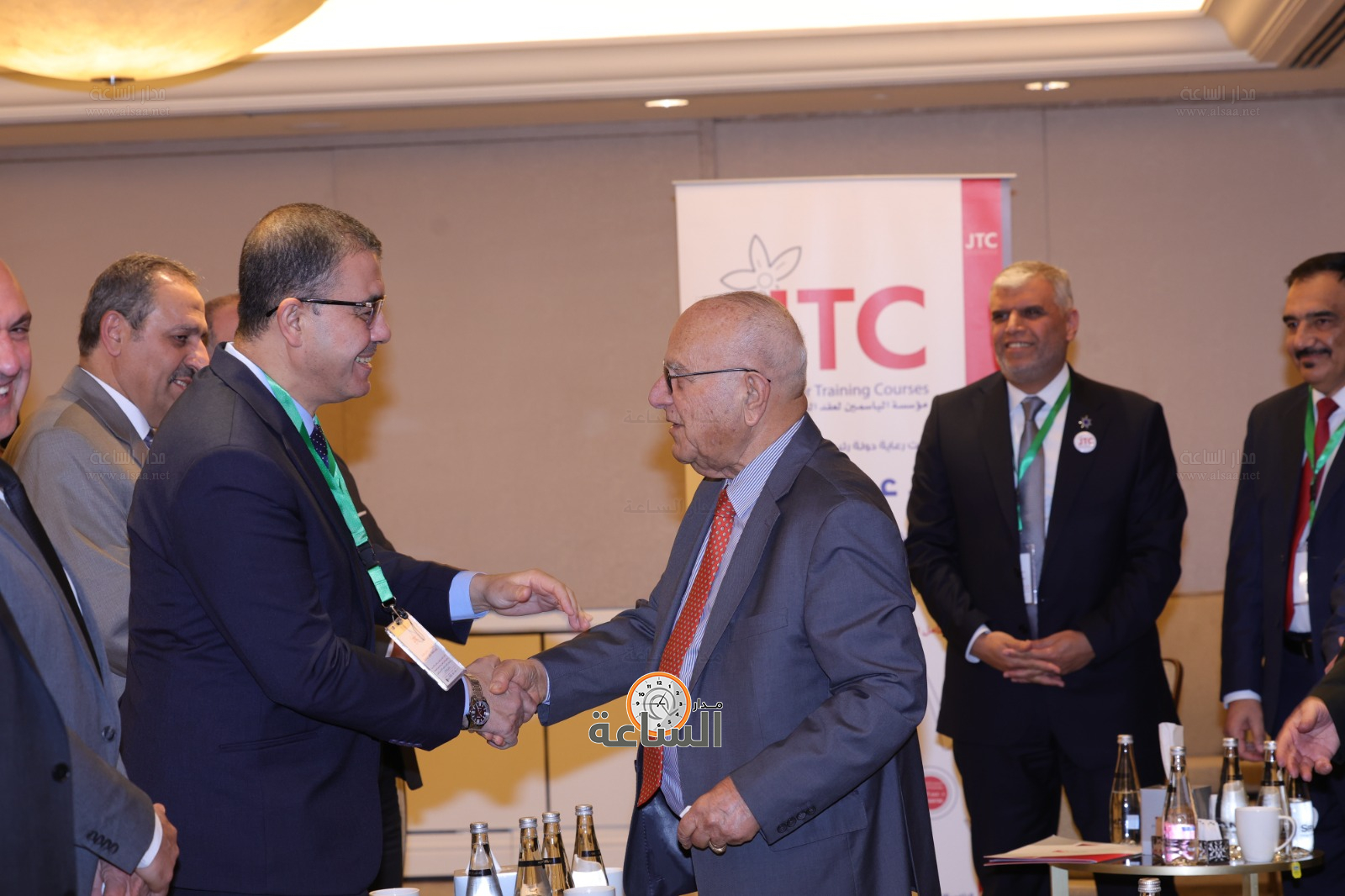 Madar Al-Saa Images 0.2559661299192092