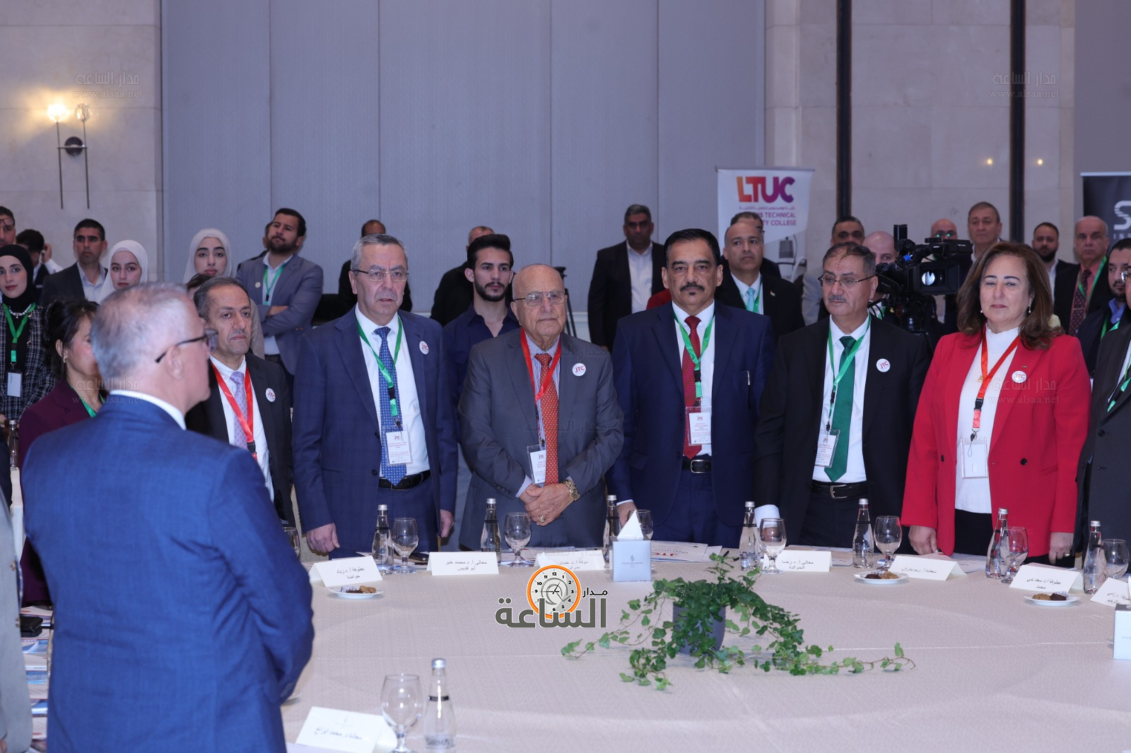 Madar Al-Saa Images 0.6666609176131822