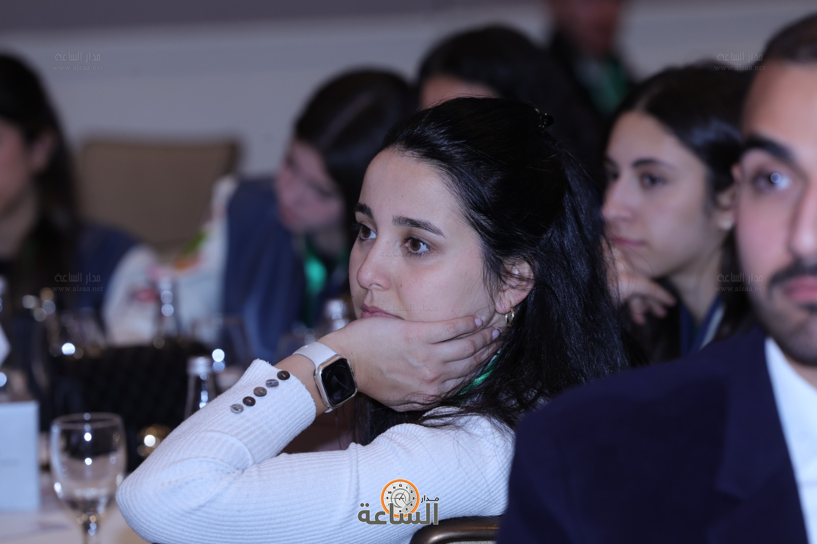 Madar Al-Saa Images 0.8991029901017671