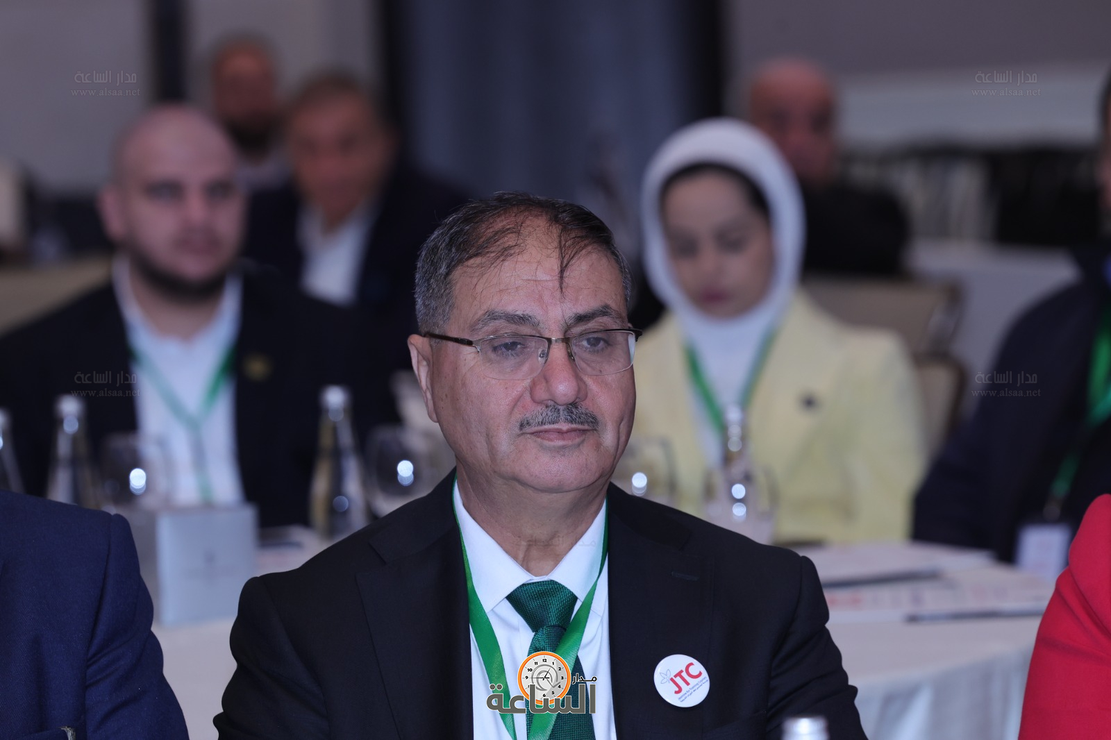 Madar Al-Saa Images 0.4168403894269952