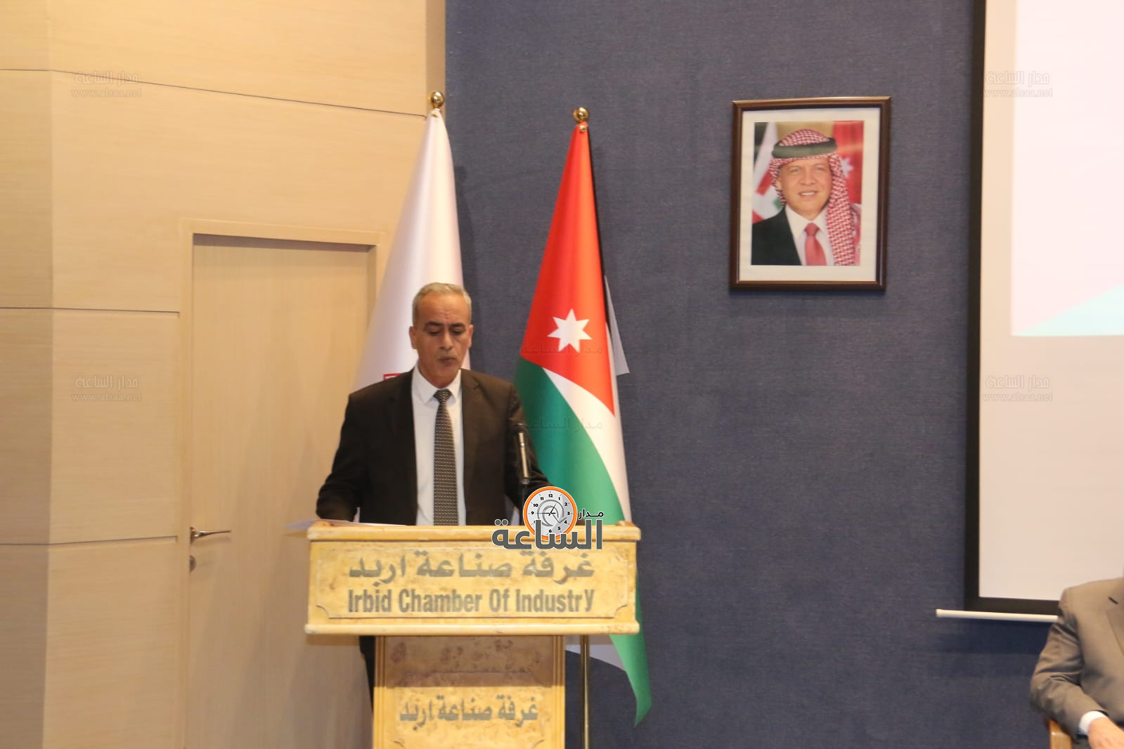 Madar Al-Saa Images 0.23281772891921915