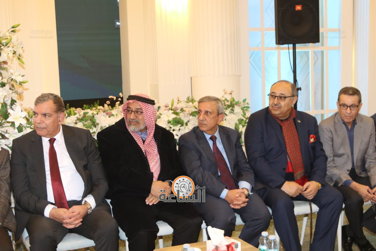 Madar Al-Saa Images 0.13788539633109675