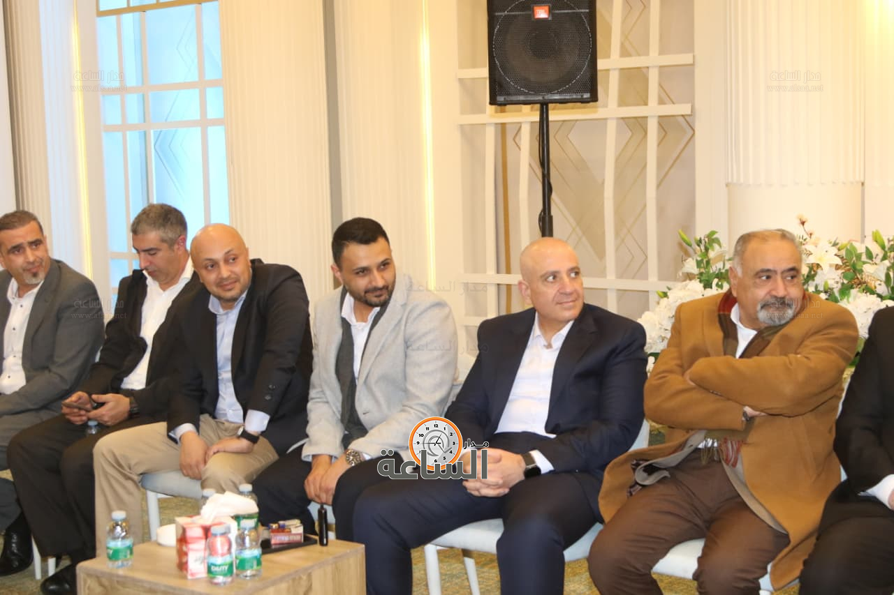 Madar Al-Saa Images 0.4955445050738475