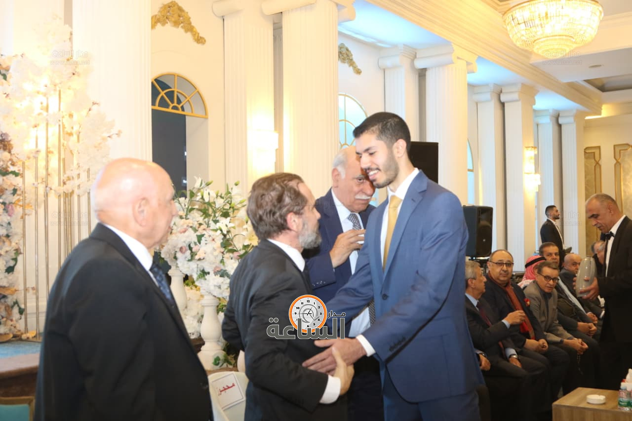 Madar Al-Saa Images 0.7469863427136