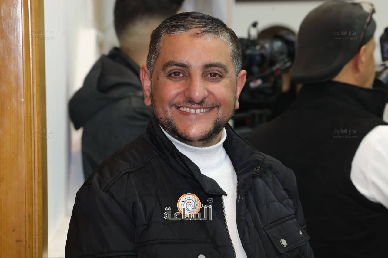 Madar Al-Saa Images 0.9195482772597031