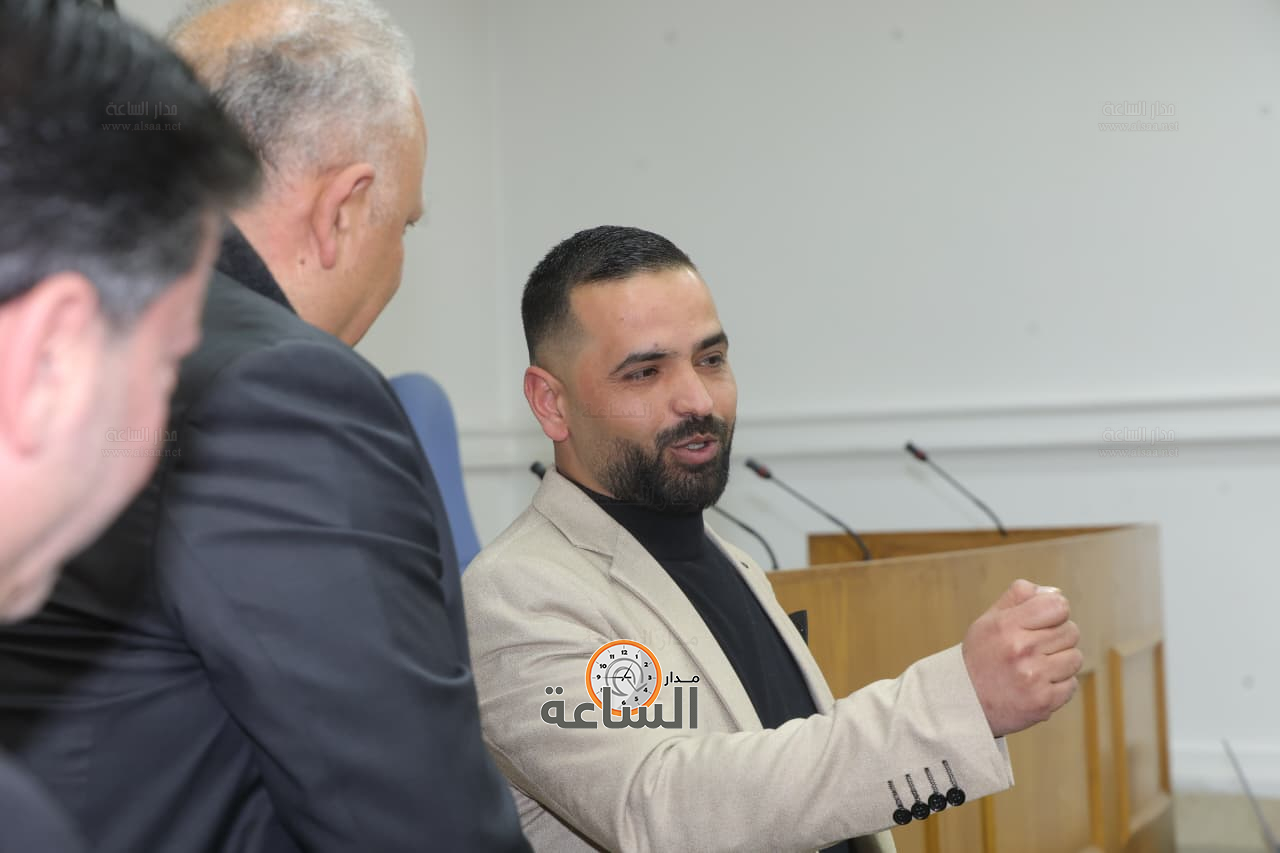 Madar Al-Saa Images 0.19357920382353777