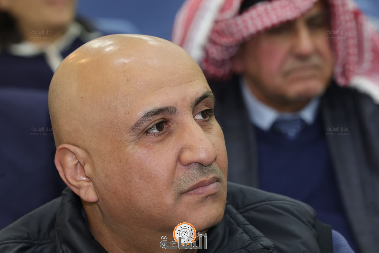 Madar Al-Saa Images 0.4385887455041261