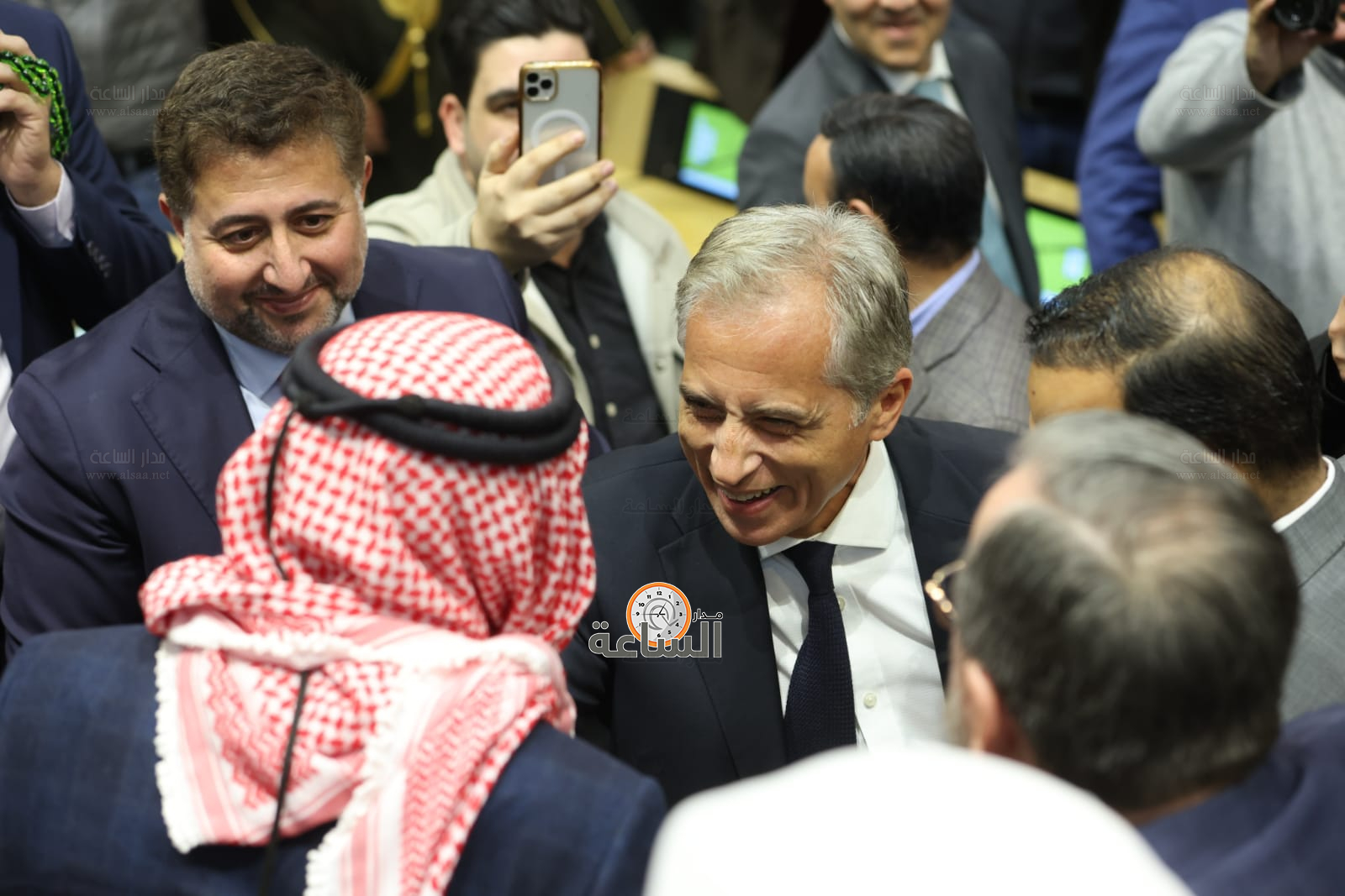 Madar Al-Saa Images 0.9043202371856025