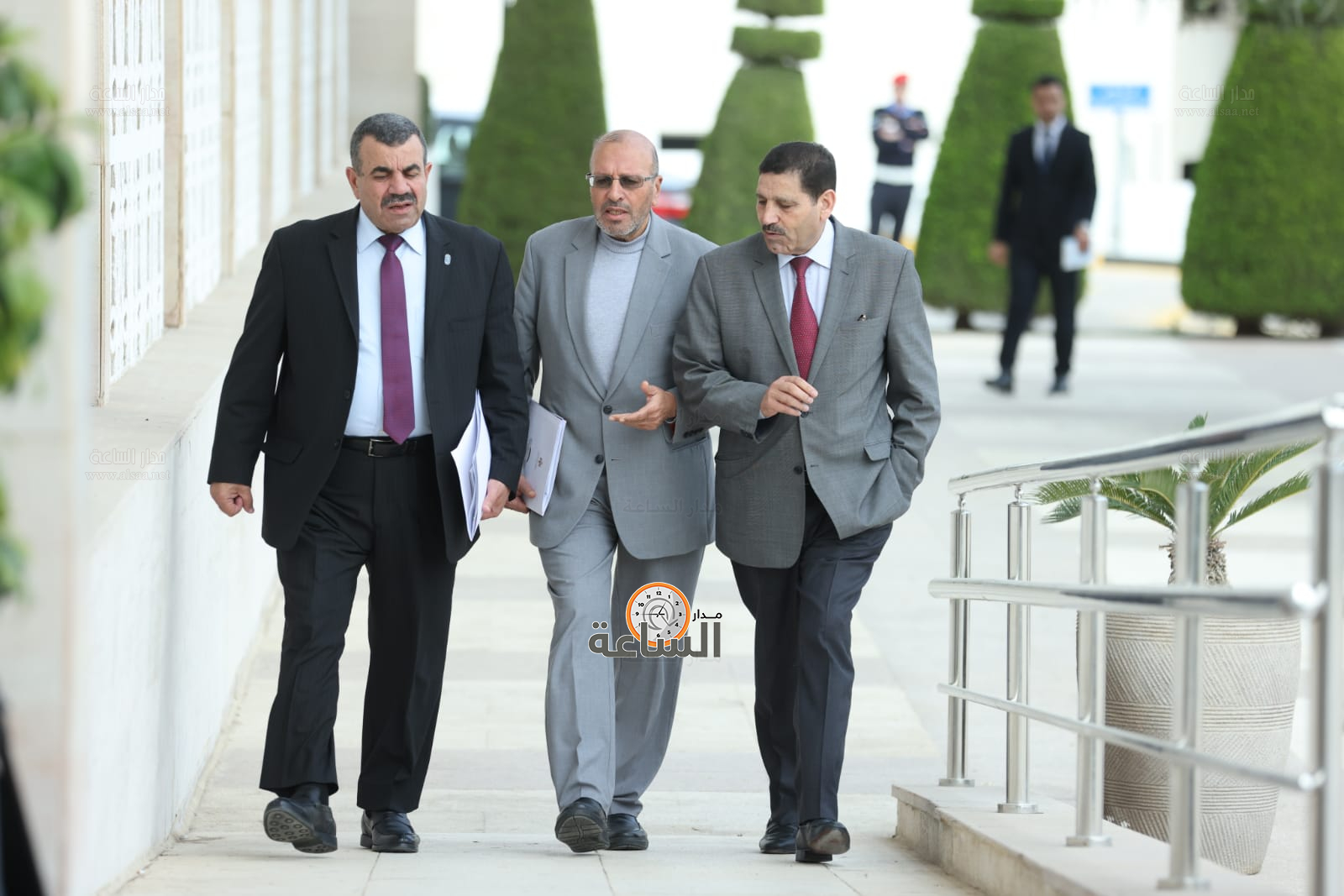 Madar Al-Saa Images 0.010494362261271206