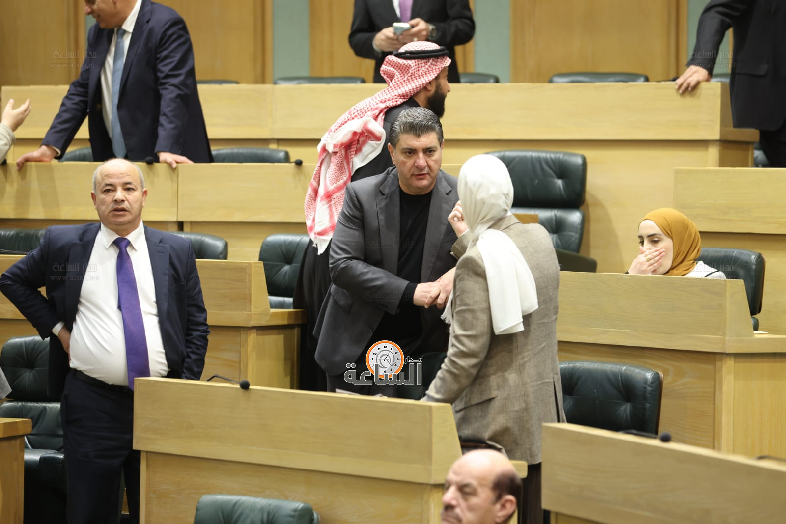 Madar Al-Saa Images 0.9532248865900209