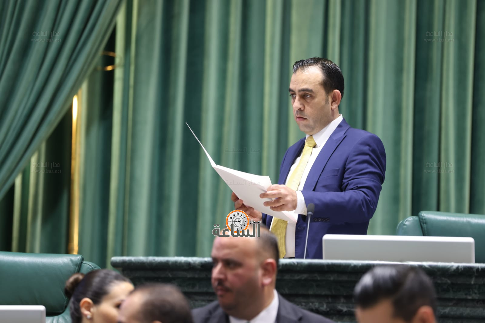 Madar Al-Saa Images 0.4239714461884363