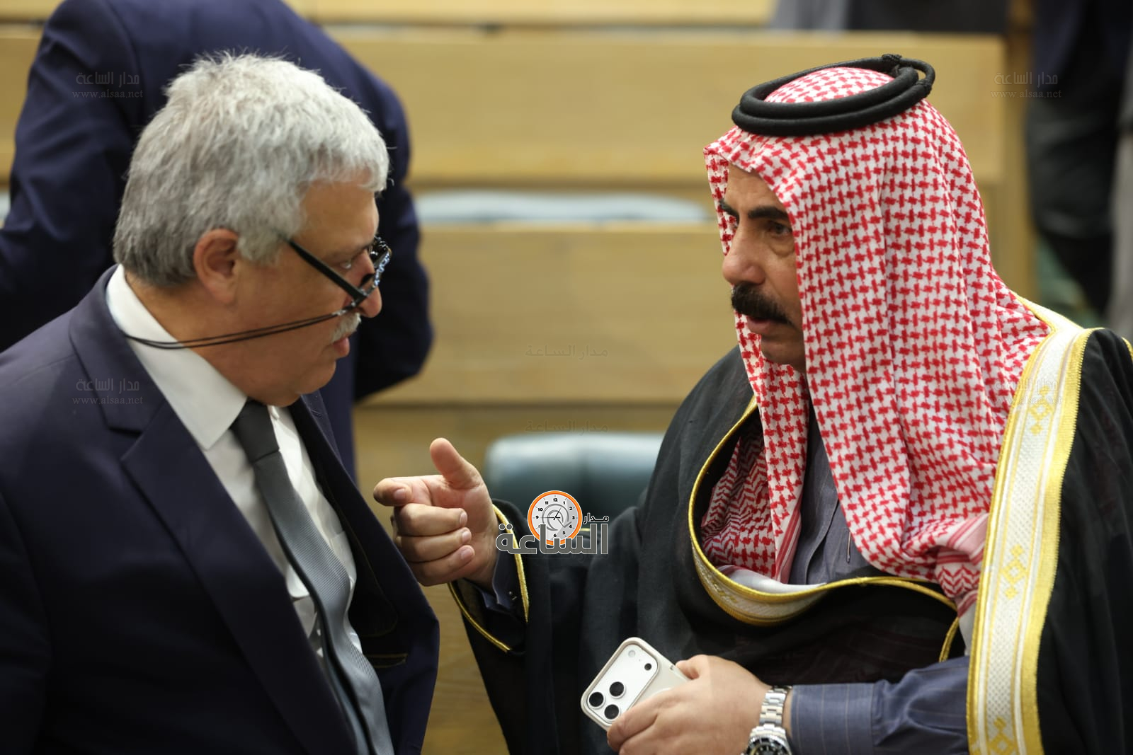 Madar Al-Saa Images 0.45984495013392024