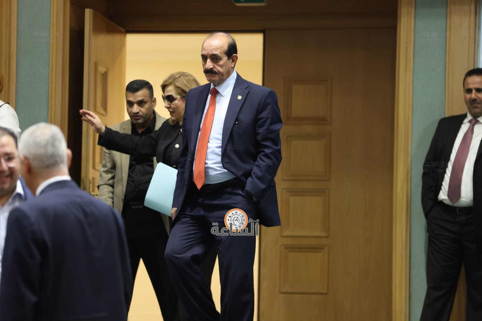 Madar Al-Saa Images 0.08890625771015448