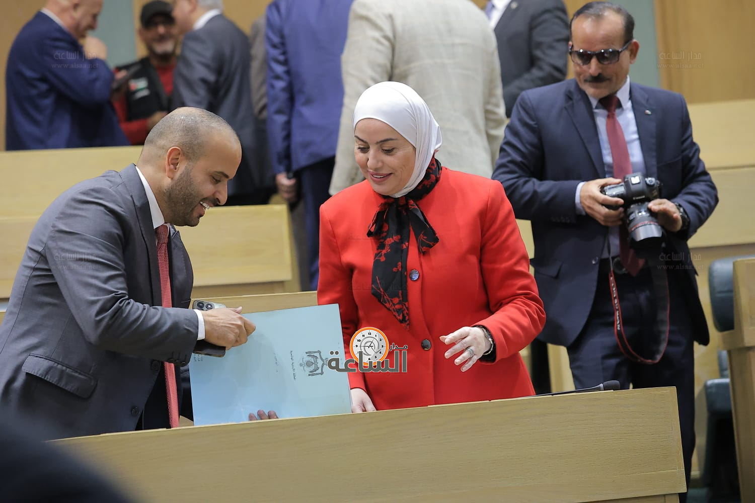 Madar Al-Saa Images 0.8026306853894623