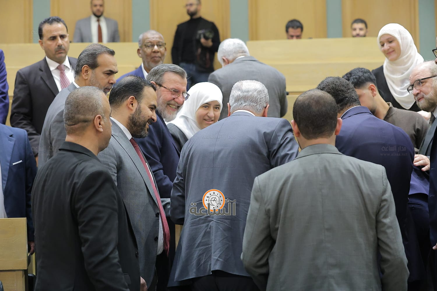 Madar Al-Saa Images 0.5362614917702234