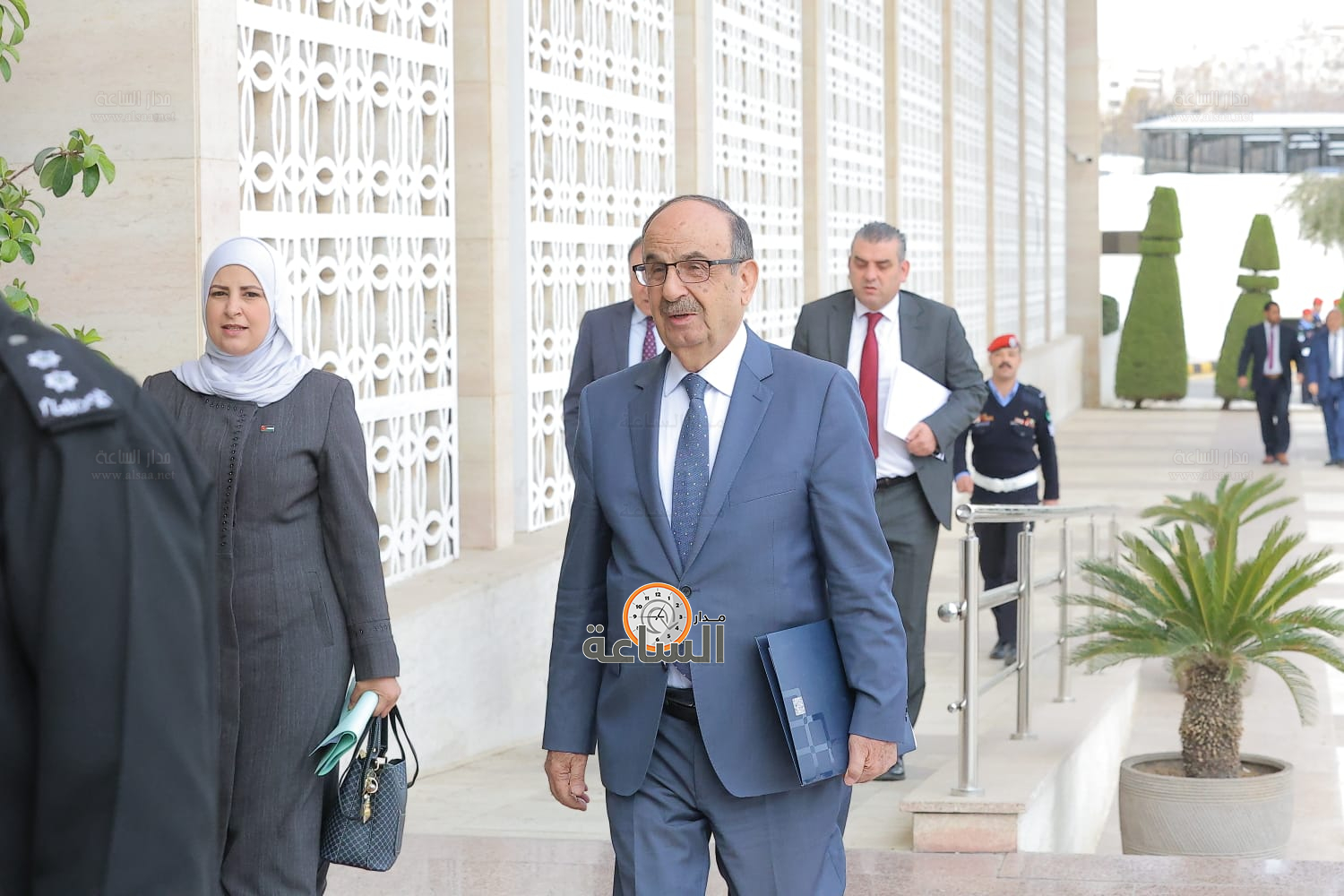 Madar Al-Saa Images 0.4256566106228511