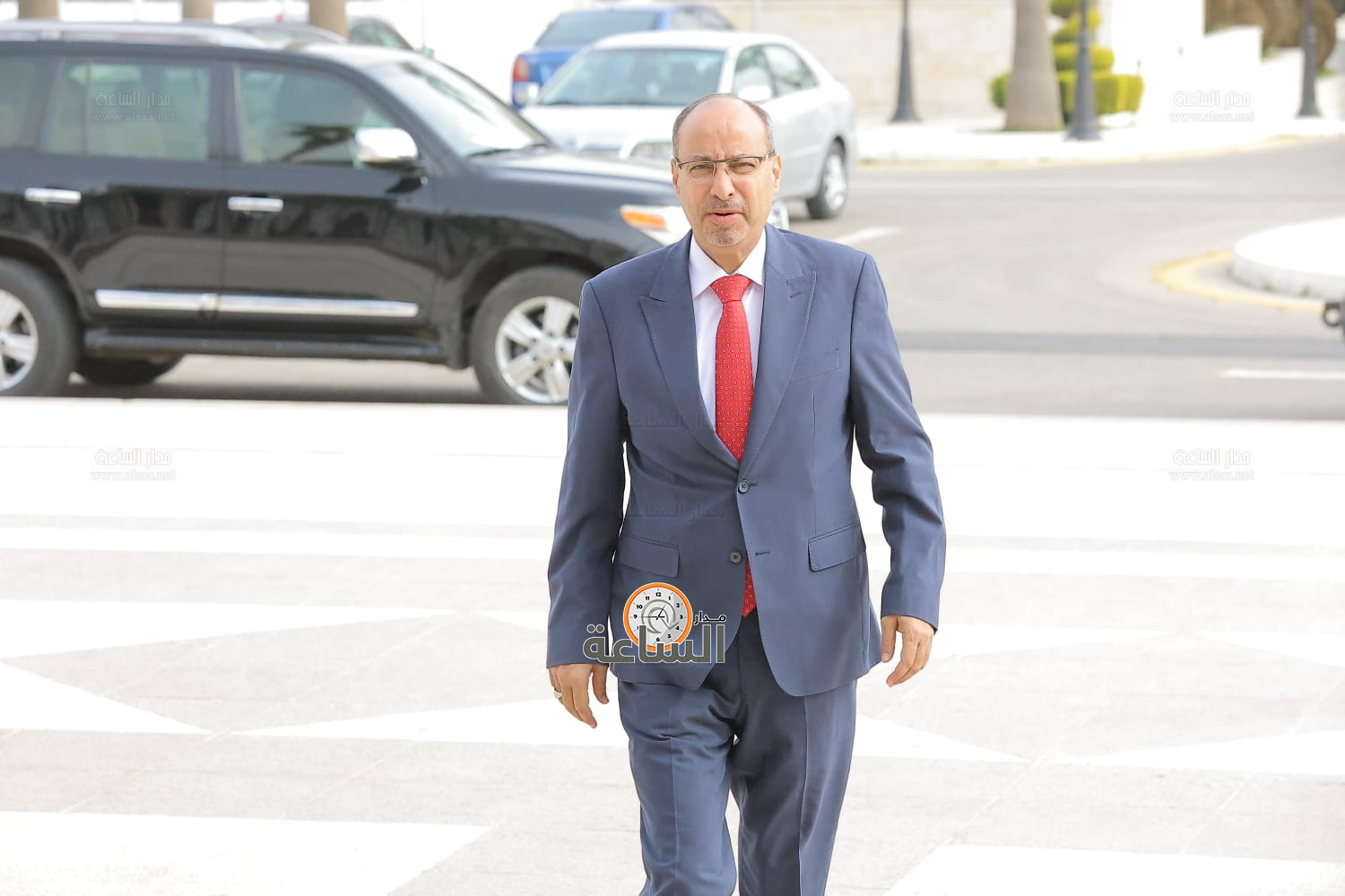 Madar Al-Saa Images 0.7290836596674727