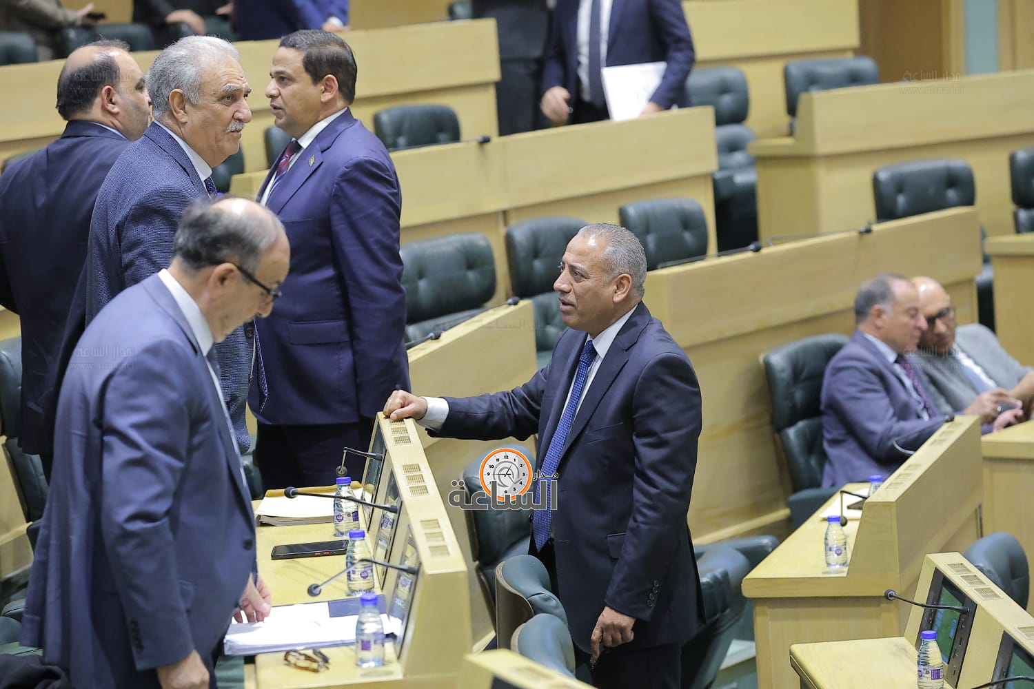 Madar Al-Saa Images 0.312263423199828