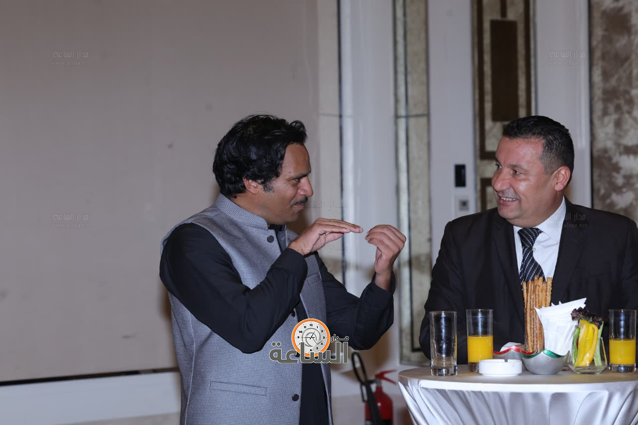 Madar Al-Saa Images 0.1749925251747939