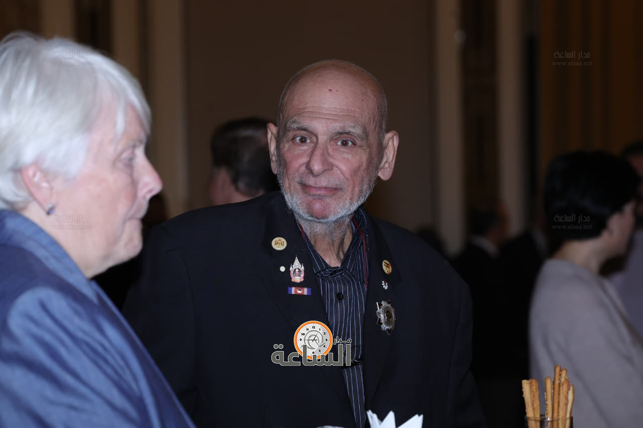 Madar Al-Saa Images 0.22397210555430613