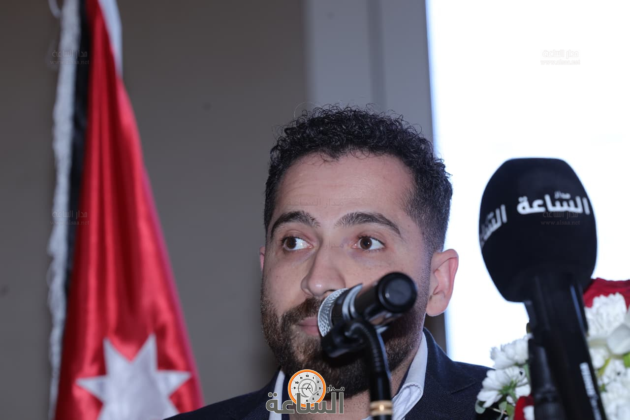 Madar Al-Saa Images 0.029173150685411486