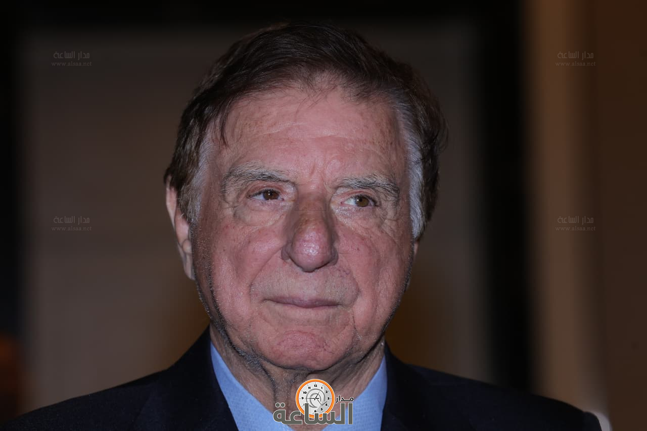 Madar Al-Saa Images 0.3743275727818951