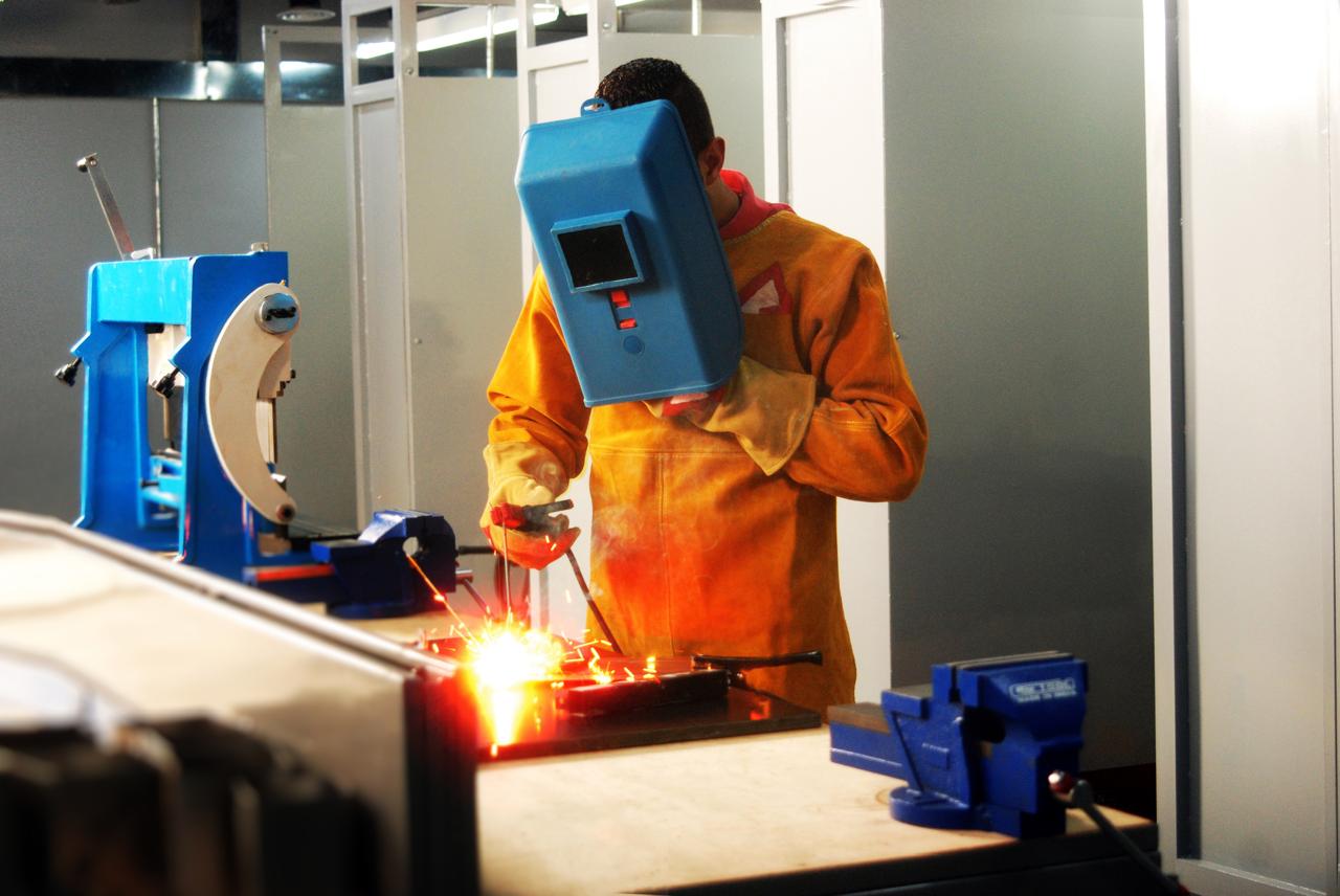 Madar Al-Saa Images 0.5064678998079868