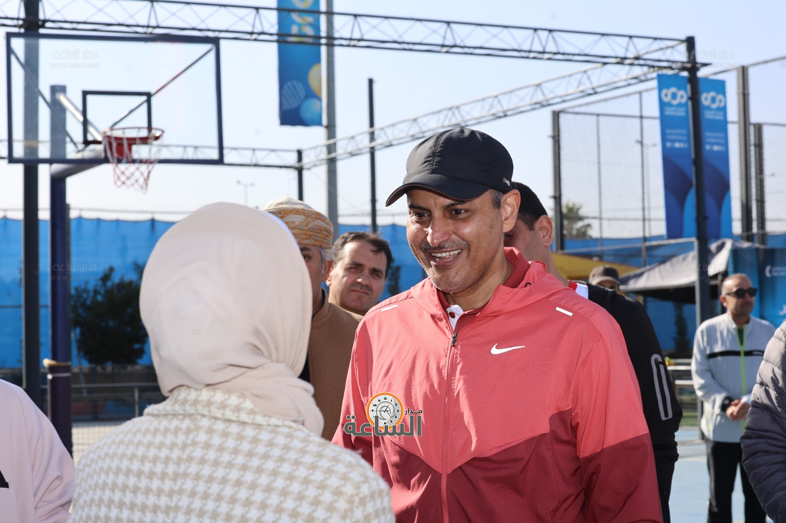 Madar Al-Saa Images 0.10186641227642546