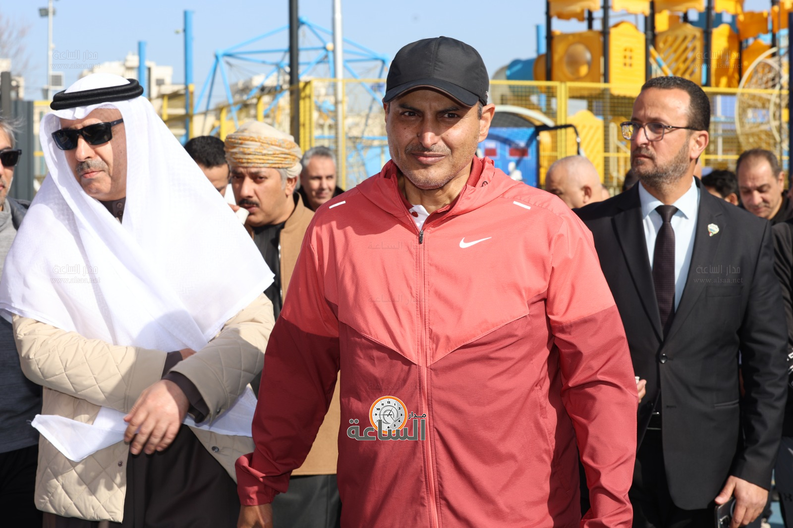 Madar Al-Saa Images 0.636523765002761