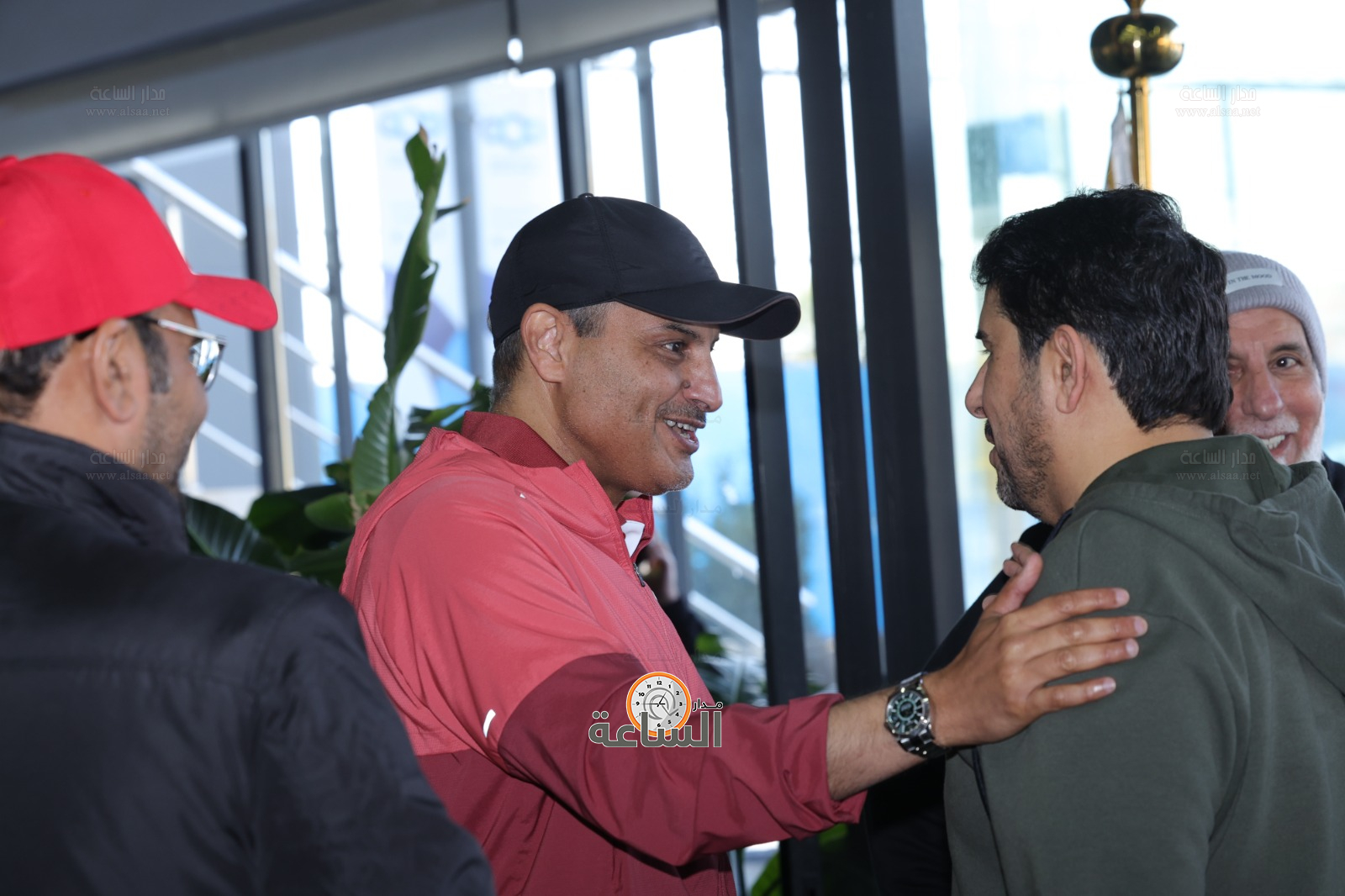 Madar Al-Saa Images 0.3008392412924995