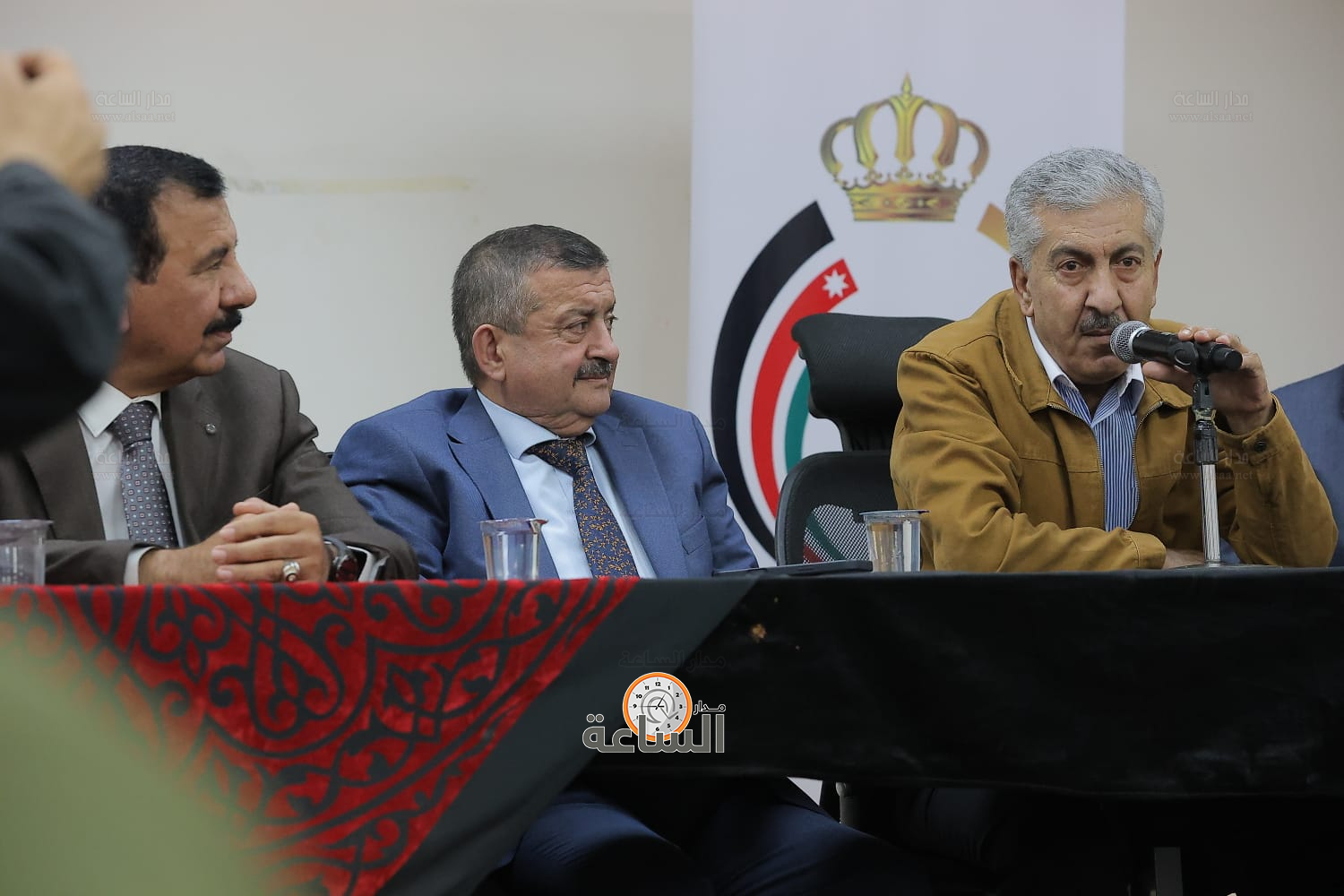 Madar Al-Saa Images 0.33858879988940527