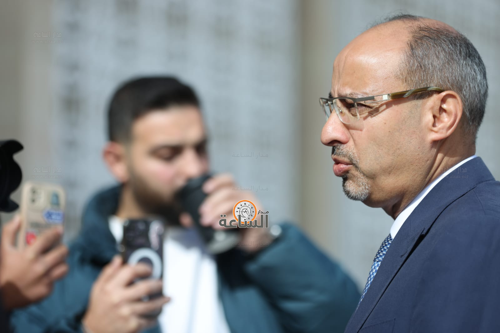 Madar Al-Saa Images 0.3004618783501285