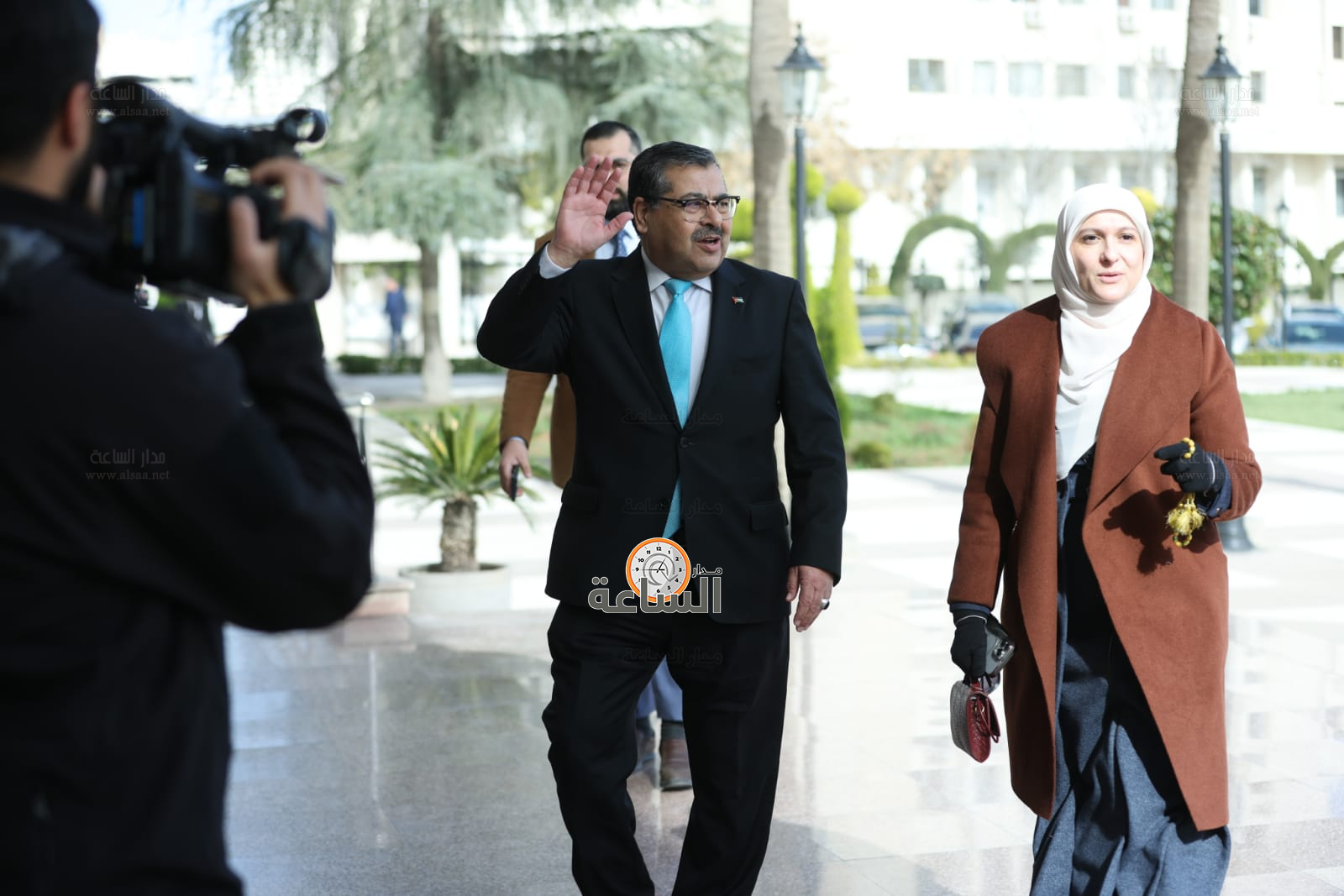 Madar Al-Saa Images 0.7807359830309295