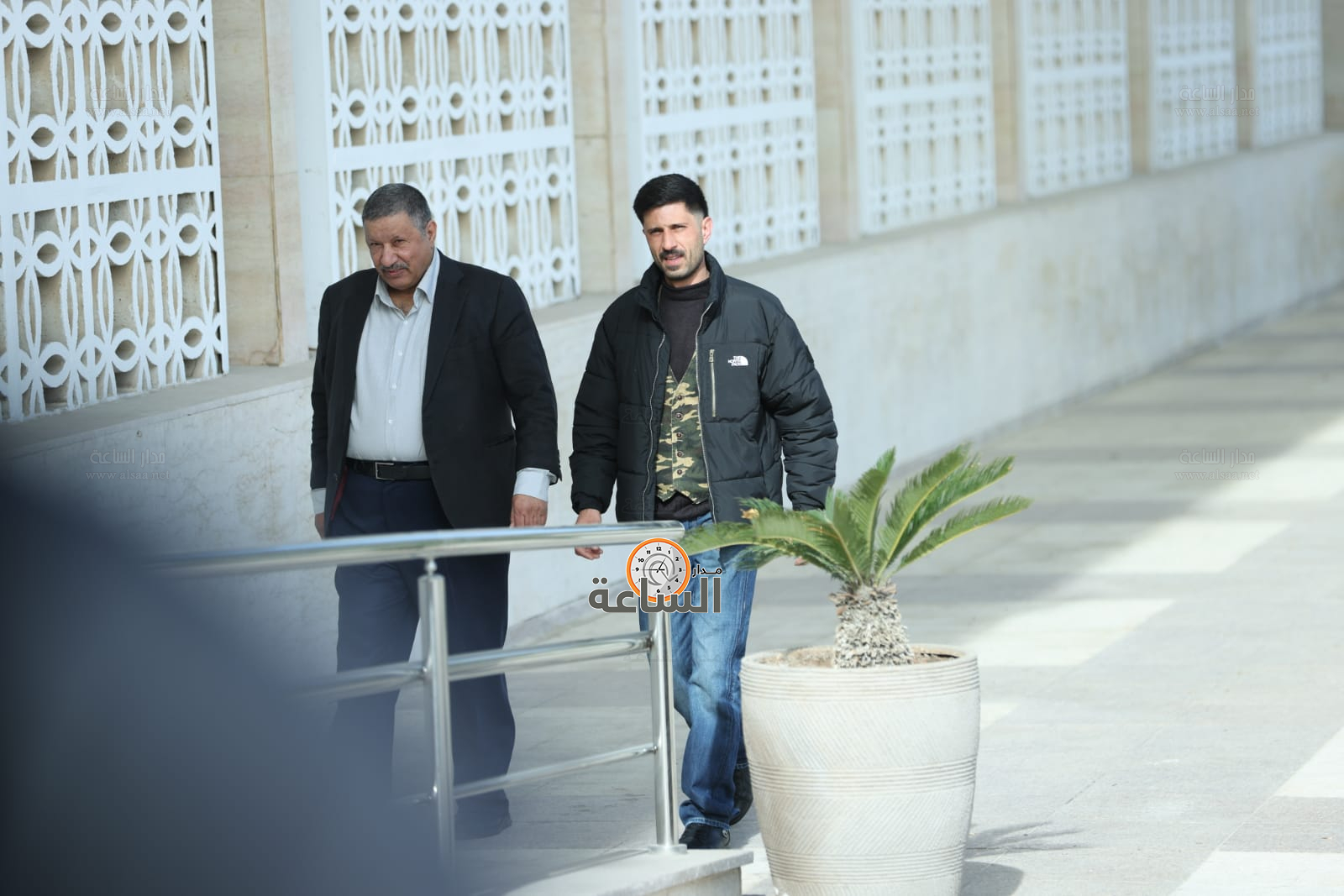 Madar Al-Saa Images 0.9270416645367221