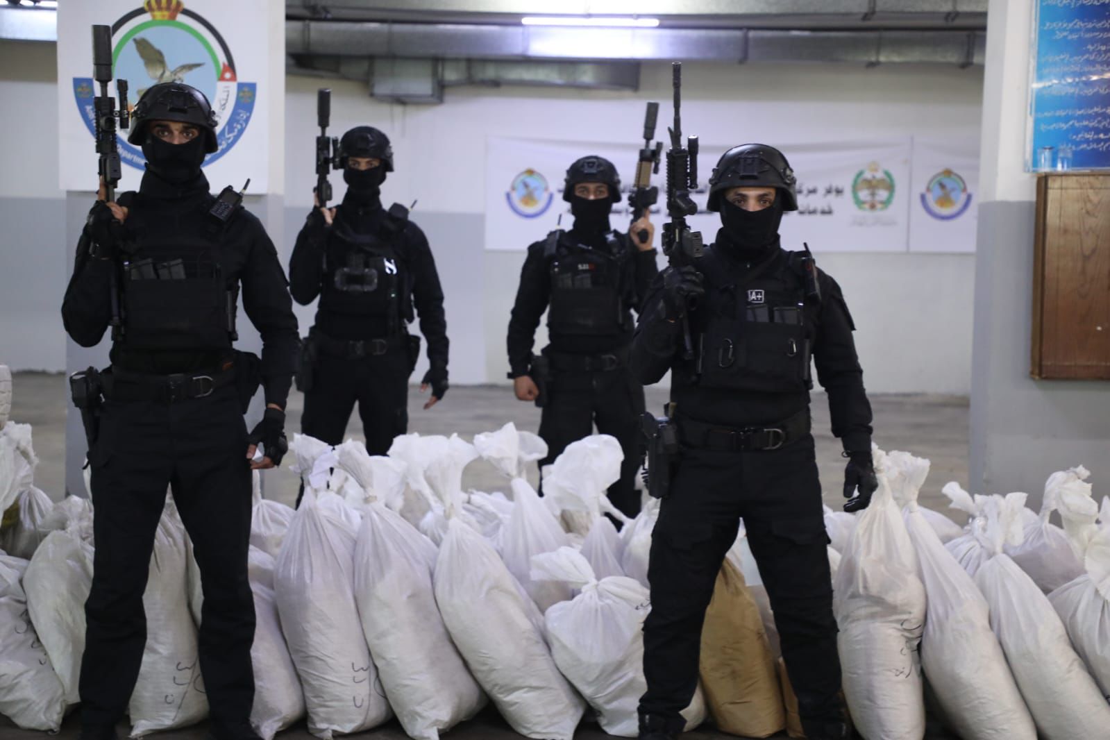 Madar Al-Saa Images 0.34358888097295026