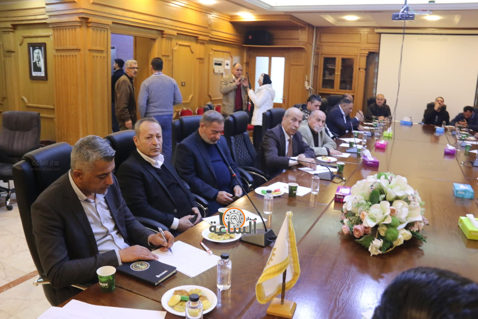 Madar Al-Saa Images 0.23977131126897178