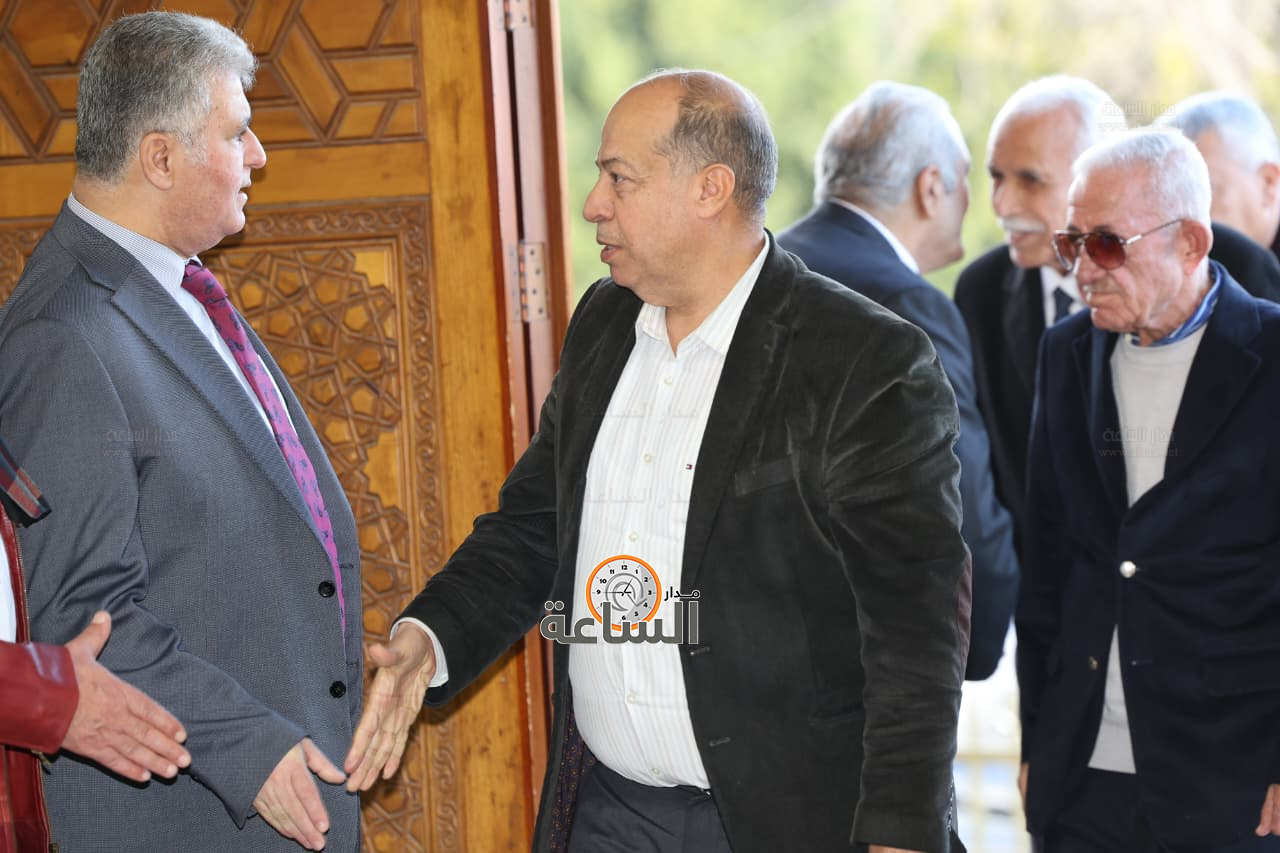 Madar Al-Saa Images 0.8490828820435186