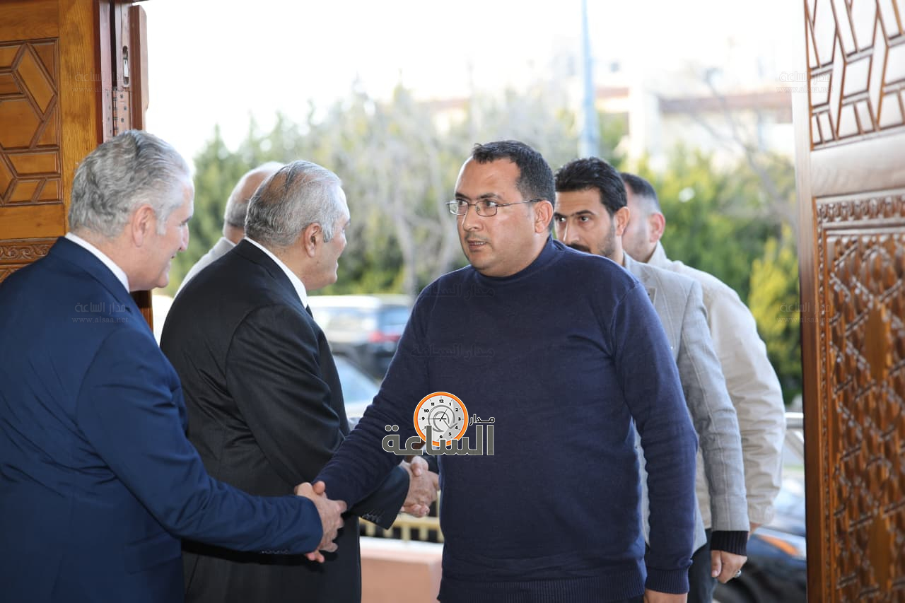 Madar Al-Saa Images 0.4542392673964568