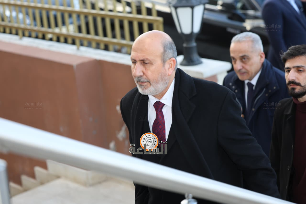 Madar Al-Saa Images 0.15560044950267782