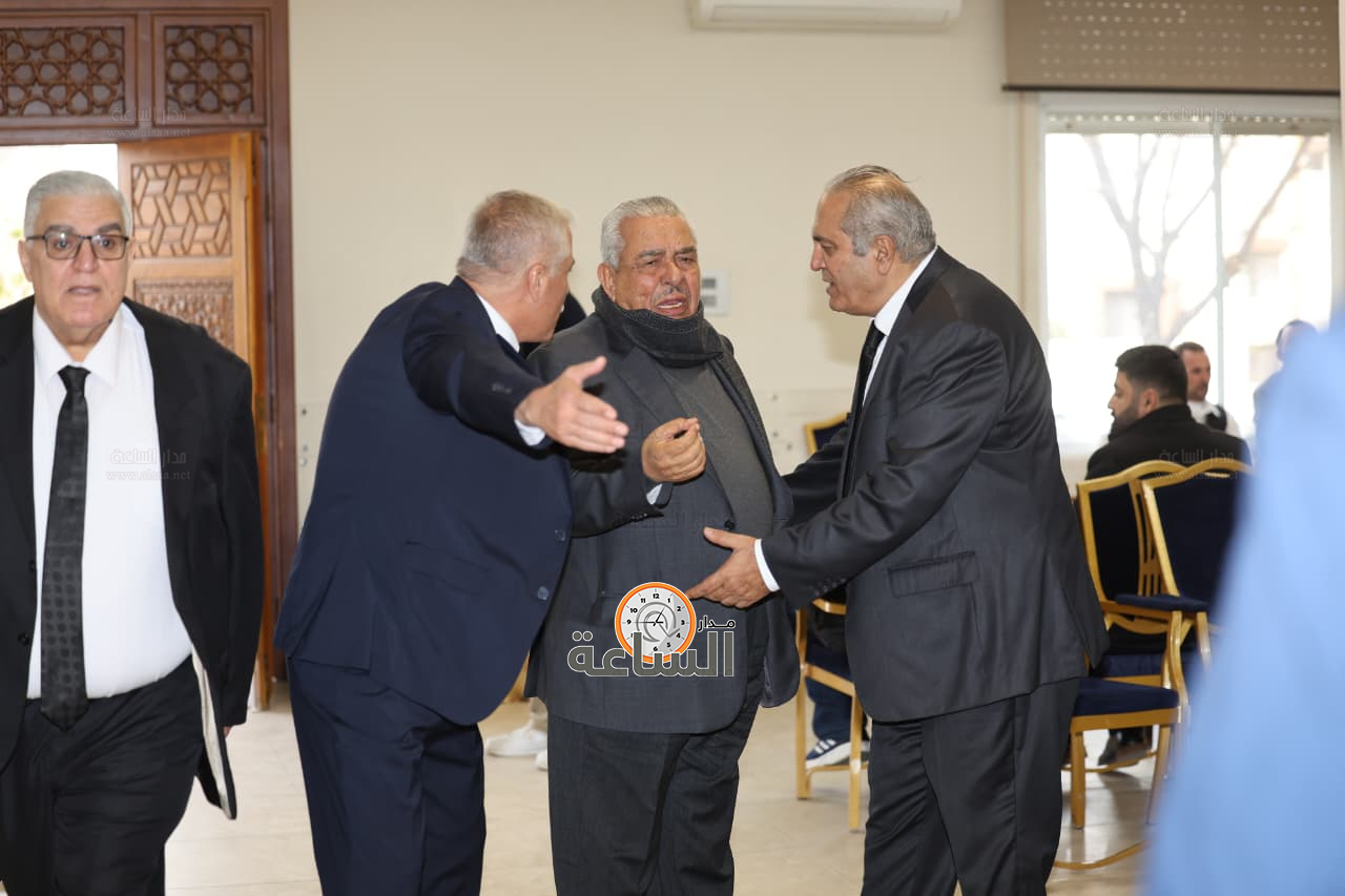 Madar Al-Saa Images 0.17254639995540955