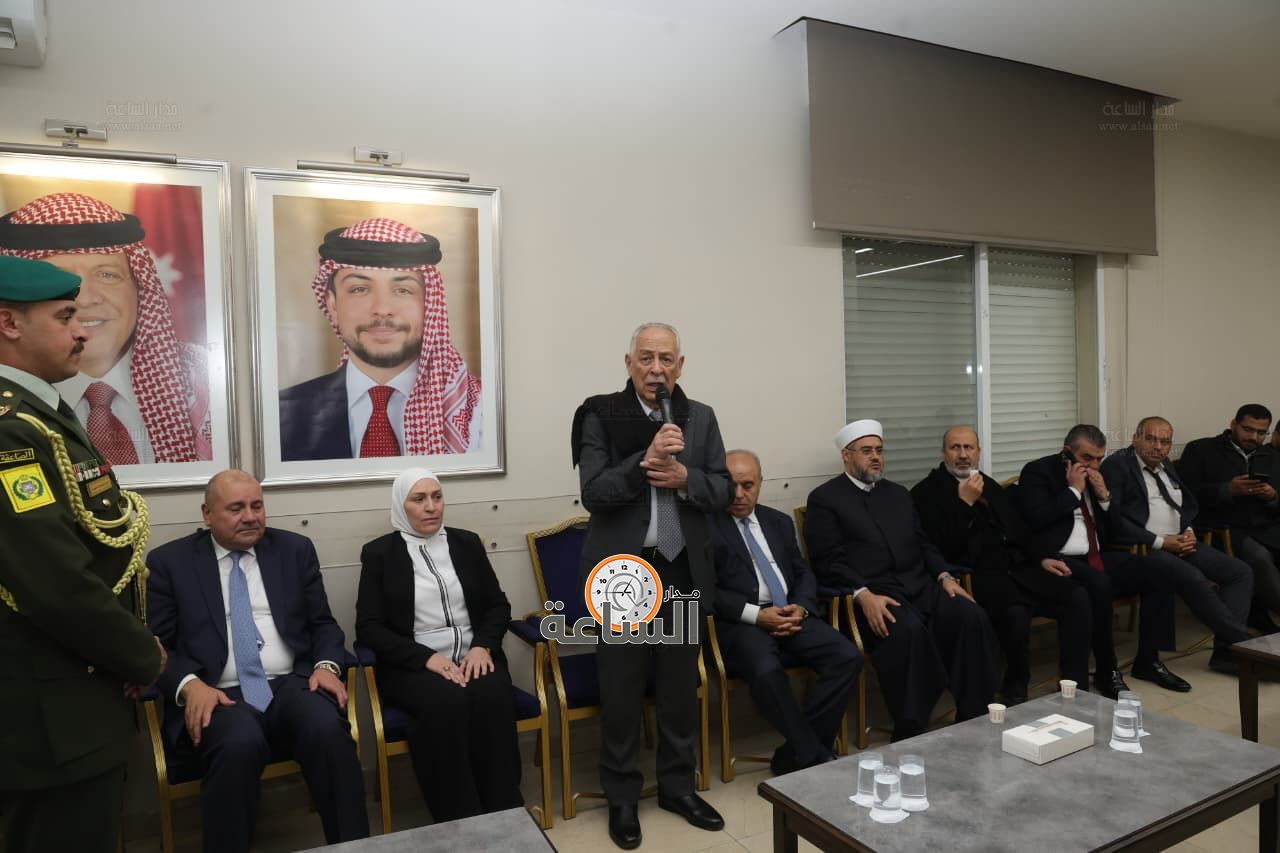 Madar Al-Saa Images 0.41406371697256206