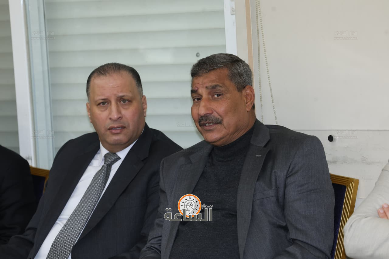 Madar Al-Saa Images 0.5456618672398574