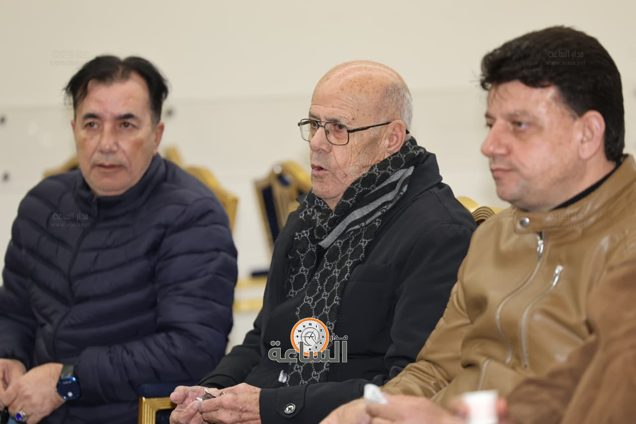 Madar Al-Saa Images 0.7644504560938701