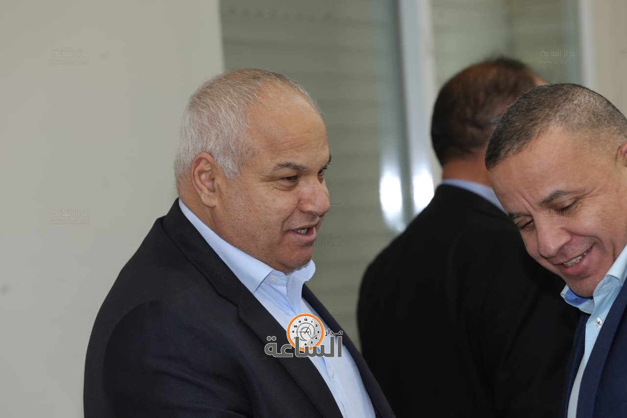 Madar Al-Saa Images 0.594314517374596